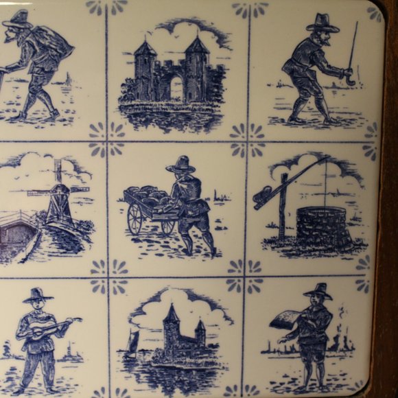 Vintage delft blue ceramic tile and wood cutting board - Picture 3 of 6